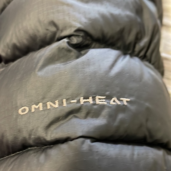 Columbia insulated puff jacket great condition - Picture 3 of 10